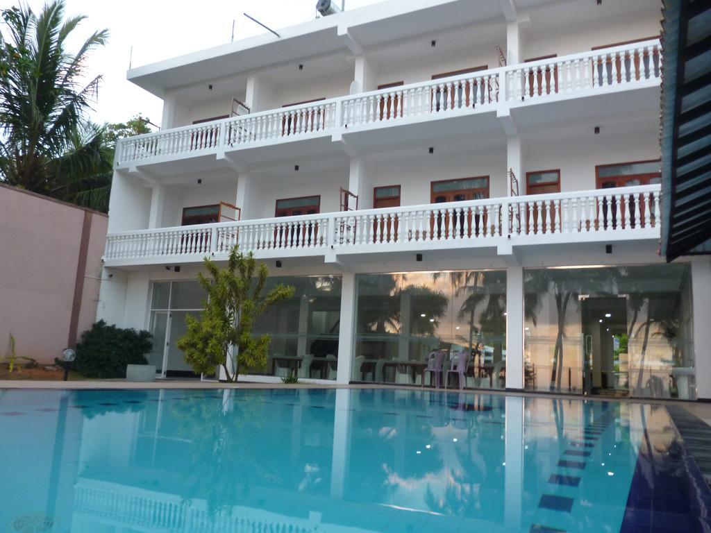 Hotel Ocean View Cottage Hikkaduwa Exterior foto