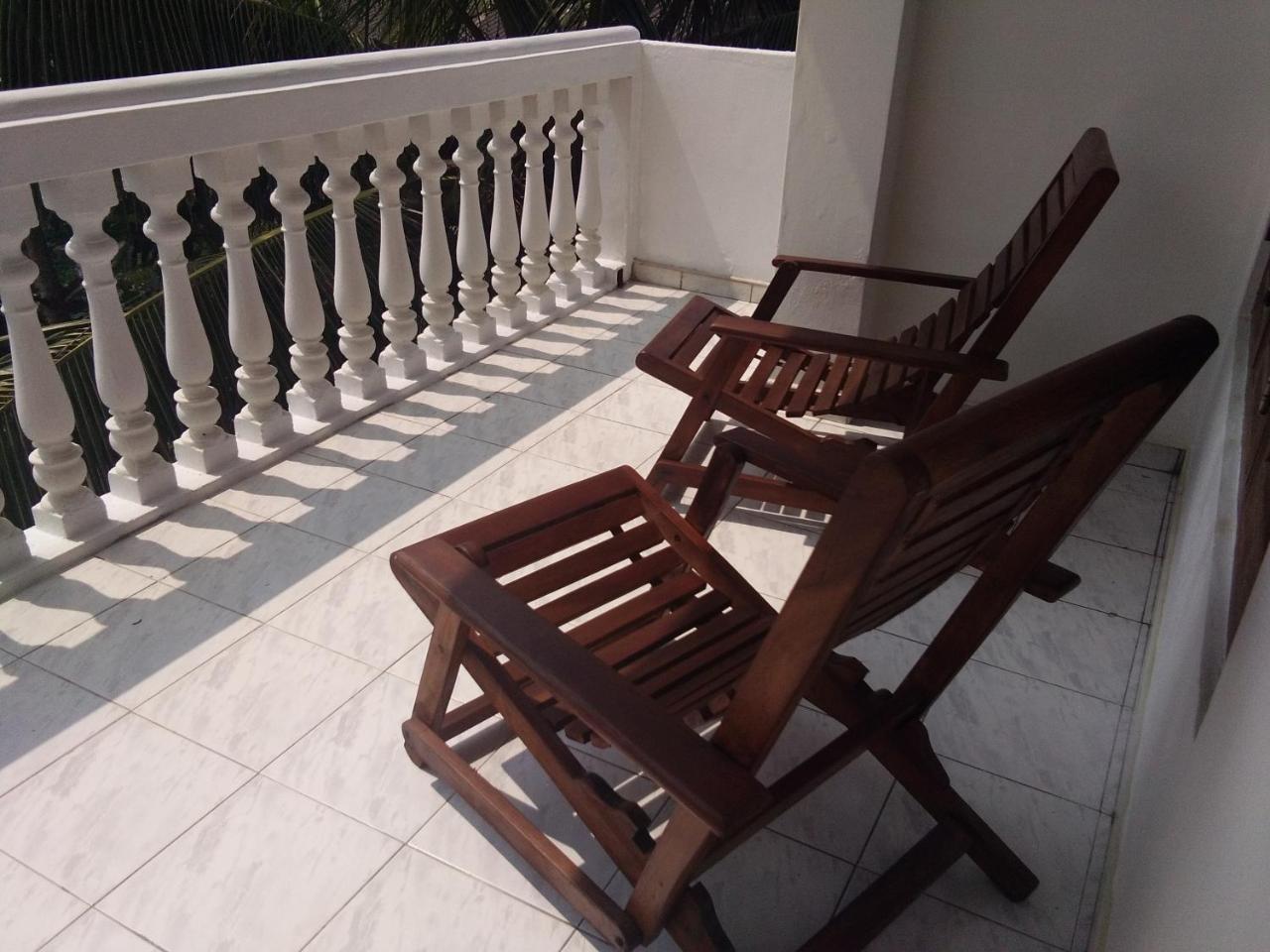Hotel Ocean View Cottage Hikkaduwa Exterior foto